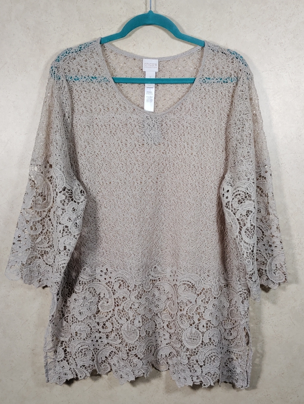 J137 Chico's Collection Tan Lace 3/4 Sleeve Tunic Blouse 3 XL NWT